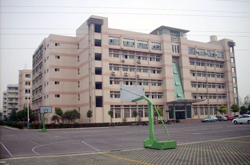 武漢市體育運動學(xué)校