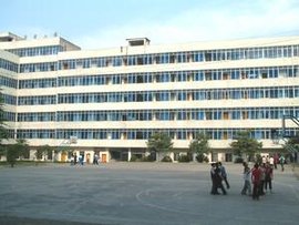 十堰市醫學科技學校