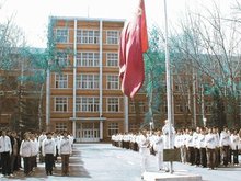 麻城市新華中等職業(yè)學(xué)校