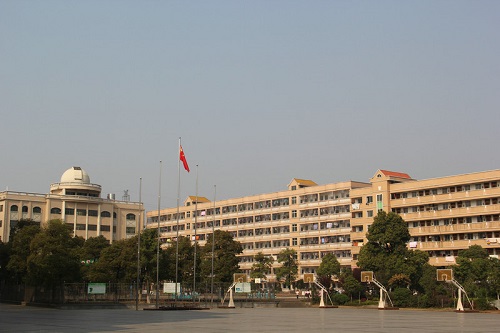 襄樊楚才印刷中專學校