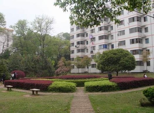 襄陽市旅游服務學校