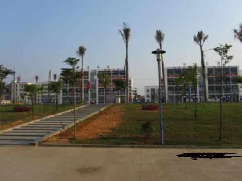 鄂州市體育藝術高中