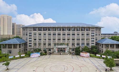 鄂州電子科技學校.jpg