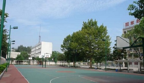 黃石市商業服務技工學校.jpg