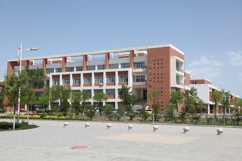 武漢市黃陂衛生學校.jpg