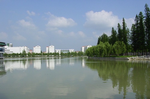 湖北工程學院新技術學院.jpg