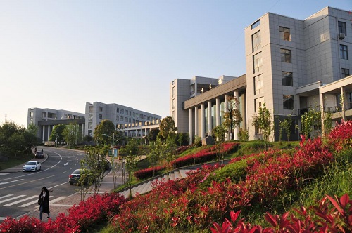 隨州職業技術學院.jpg