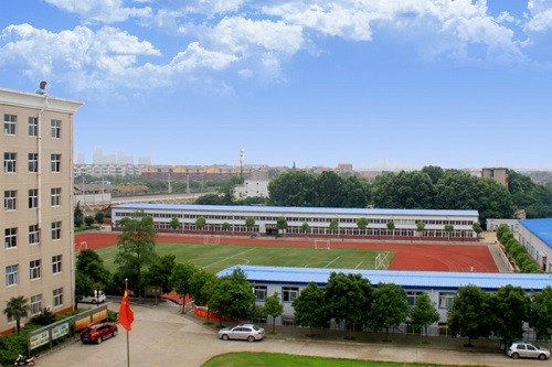湖北生物科技職業學院.jpg