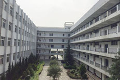 湖北開放職業學院.jpg