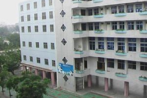 洪湖市職業(yè)教育中心.jpg
