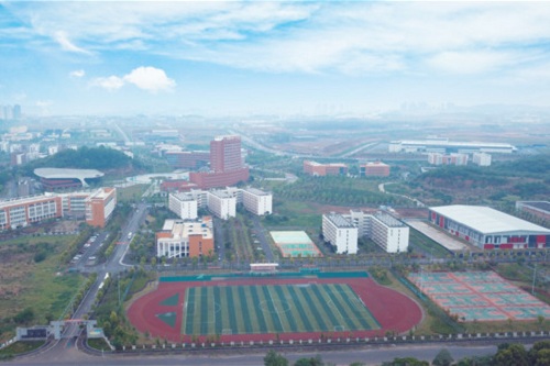 宜昌市三峽中等專業學校.jpg