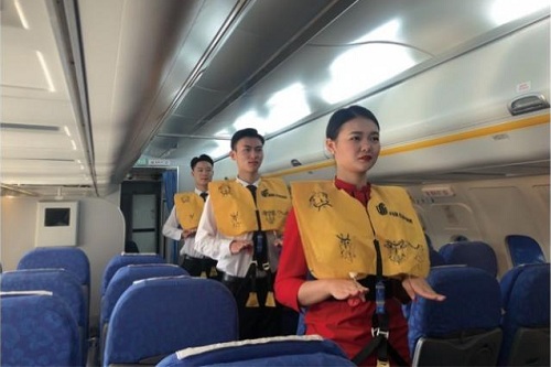 航空服務.jpg
