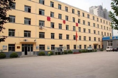 華中信息商務技工學校.jpg