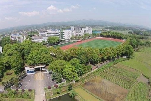荊州技師學院.jpg