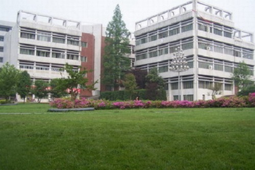 湖北省民間工藝技師學(xué)院.jpg