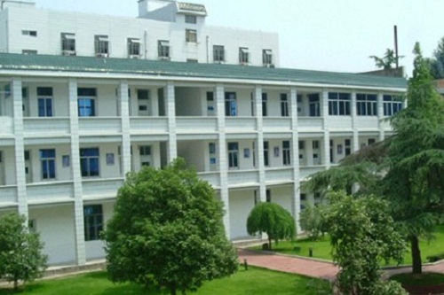 鐘祥市高級技工學校.jpg