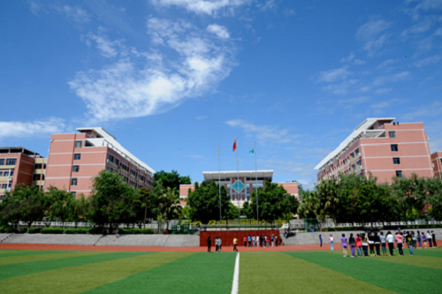 黃梅興華中等專業學校.jpg