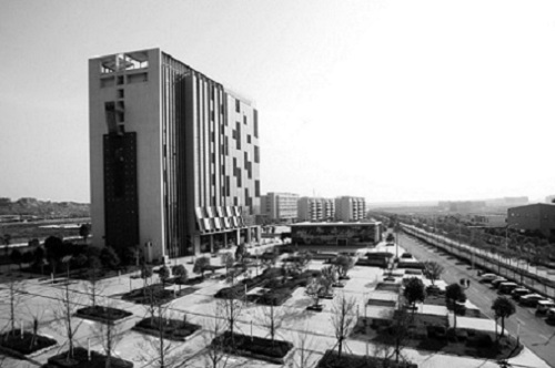 鄂州市商業職業學校.jpg