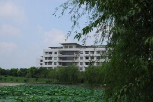 武漢市新洲區商業學校1.jpg