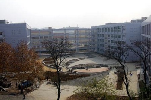 湖北應用技術學校.jpg