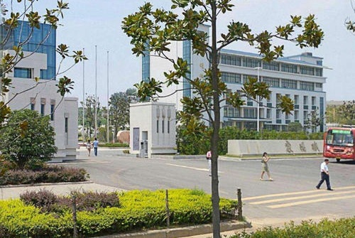 潛江市衛(wèi)生學校.jpg