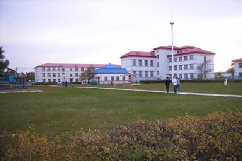 湖北現代教育集團隨州第一職業中學.jpg