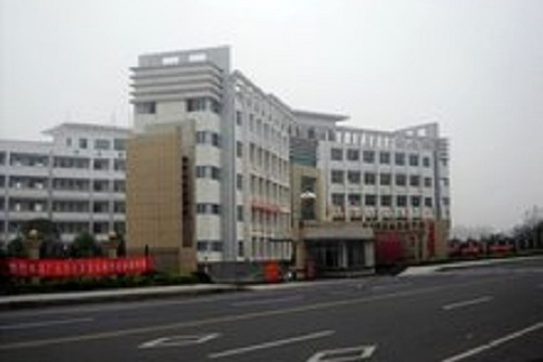湖北省現代科技教育集團學校.jpg