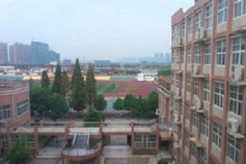 咸寧市工業學校.jpg