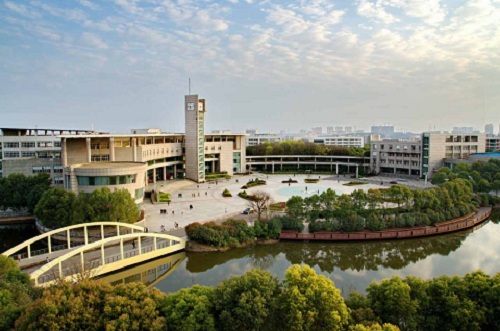 湖北經濟學院.jpg