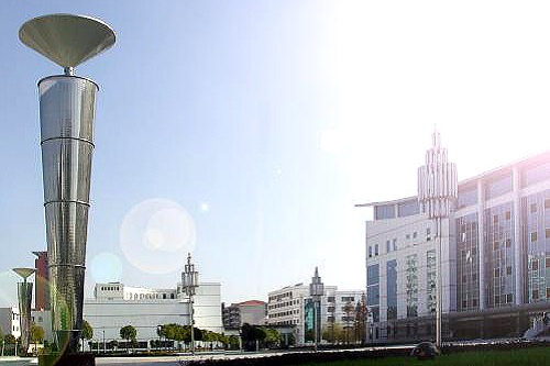 湖北工程學院.jpg