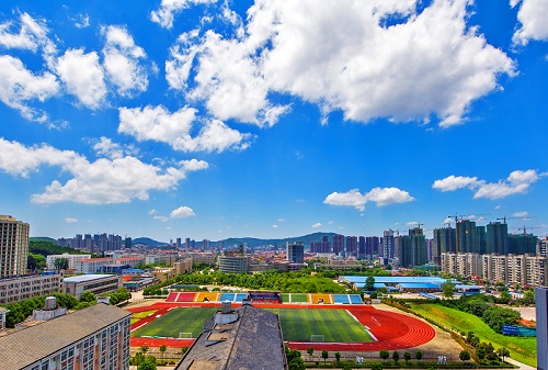 武漢工程科技學院.jpg