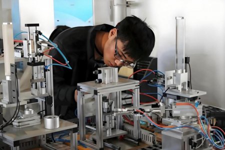 武漢高科技工學校機電一體化技術專業
